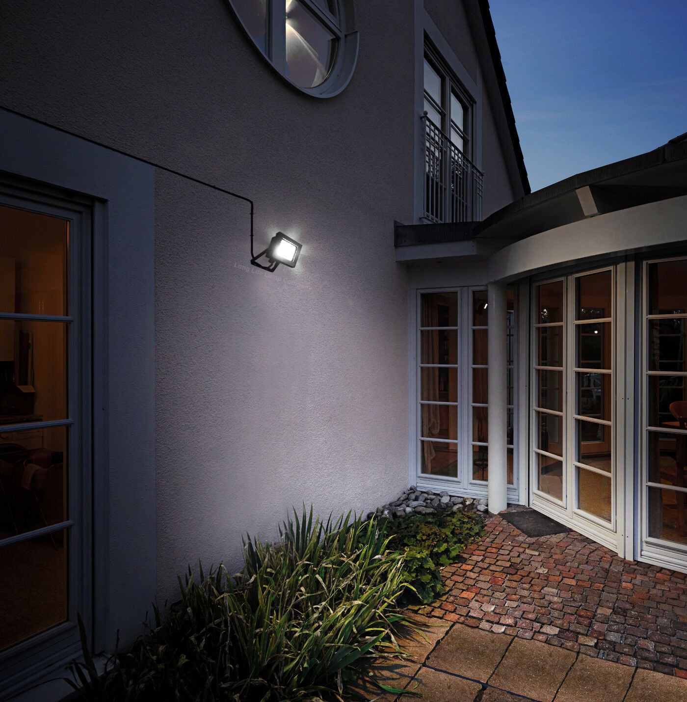 Residential Flood Lights – Solar Lighting Direct